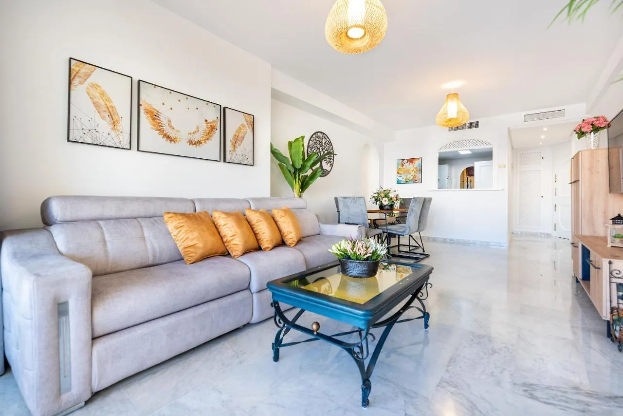 Wintowinrentals Apartamento De Lujo En Medio De Puerto Marina. Benalmadena 0*,  Spain