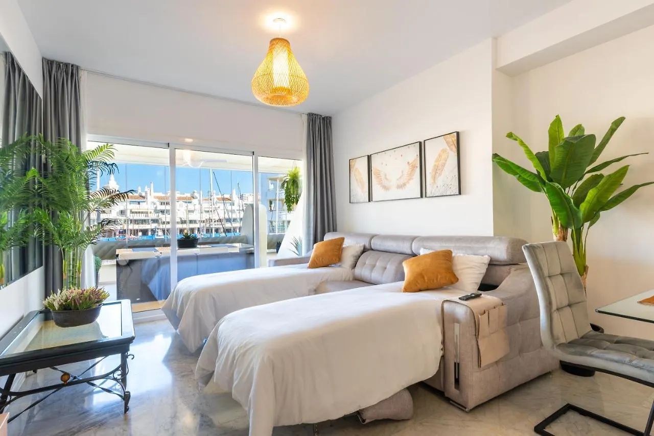 Wintowinrentals Apartamento De Lujo En Medio De Puerto Marina. Benalmadena